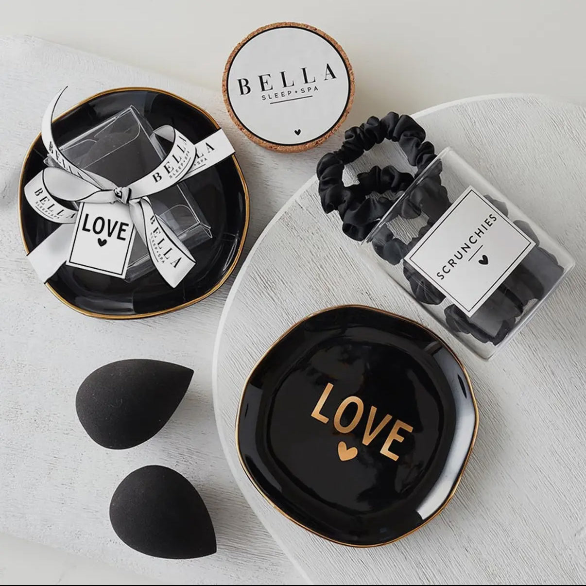 Love Makeup Blender with Tray